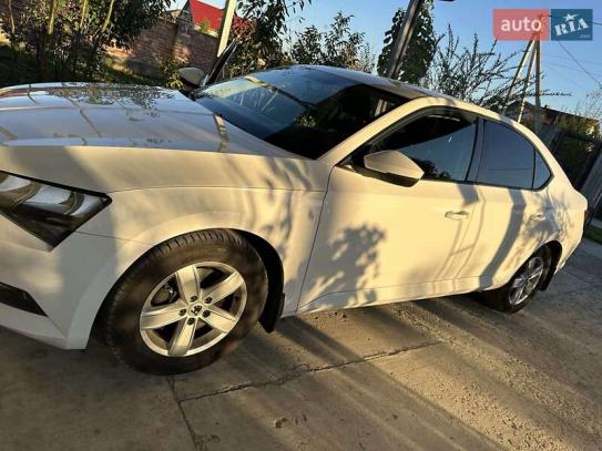 Skoda Superb                          2018г. в рассрочку