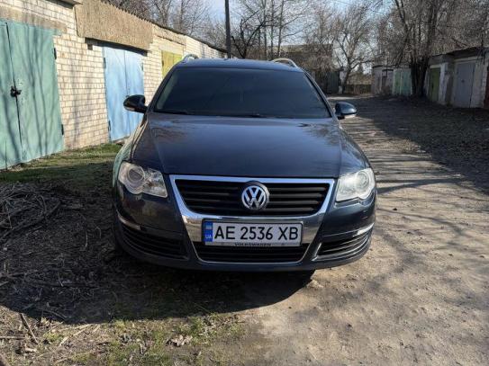 Volkswagen Passat variant
                  2007г. в рассрочку