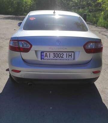 Renault Fluence 2011р. у розстрочку