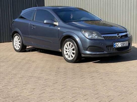 Opel Astra 2006г. в рассрочку