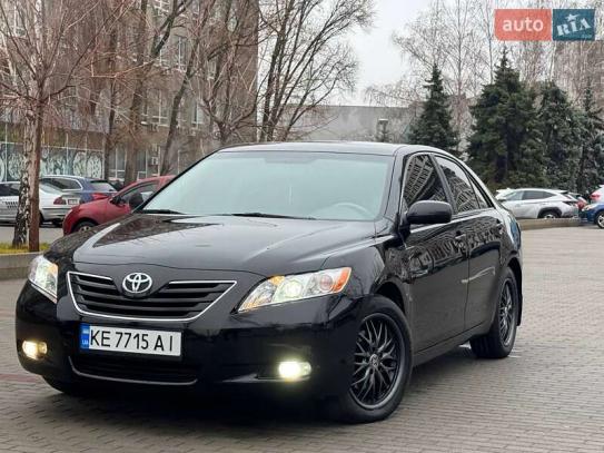 Toyota Camry 2006р. у розстрочку