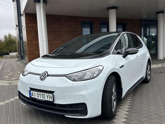 Volkswagen Id.3
                            2022г. в рассрочку