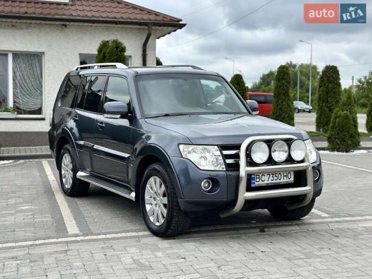 Mitsubishi Pajero                          2007г. в рассрочку