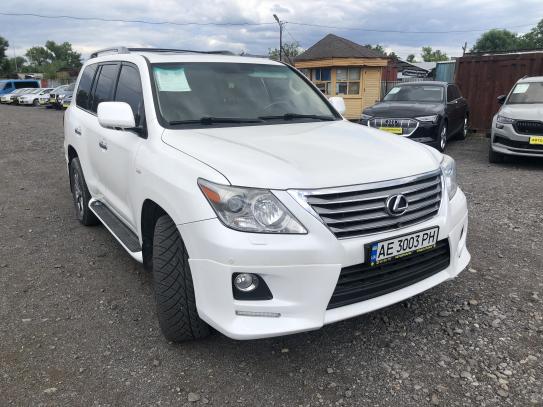 Lexus Lx 570 2011р. у розстрочку