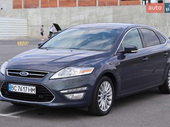 Ford Mondeo                          2012г. в рассрочку