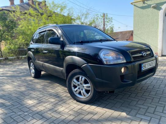Hyundai Tucson                          2008г. в рассрочку