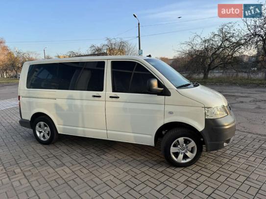 Volkswagen Transporter
                     2008г. в рассрочку