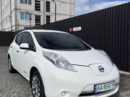Nissan Leaf
                            2013г. в рассрочку
