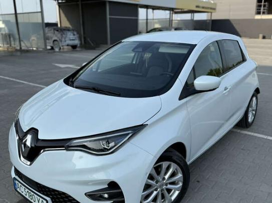 Renault Zoe                             2019г. в рассрочку