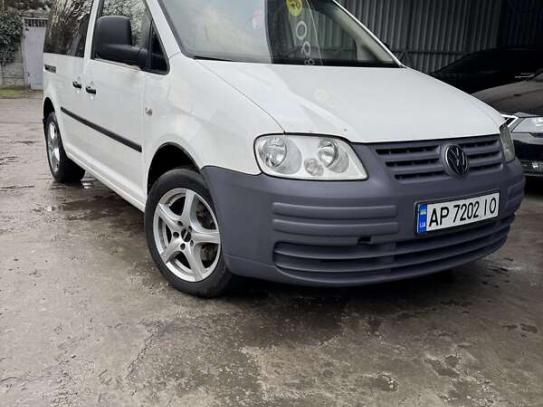 Volkswagen Caddy                           2008г. в рассрочку