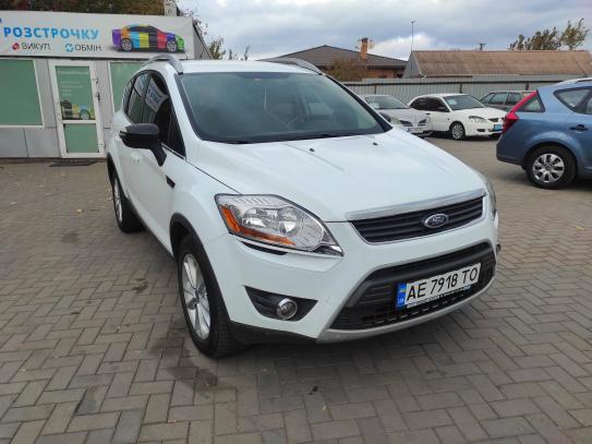 Ford Kuga 2012г. в рассрочку