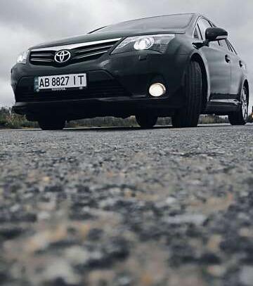 Toyota Avensis 2013р. у розстрочку