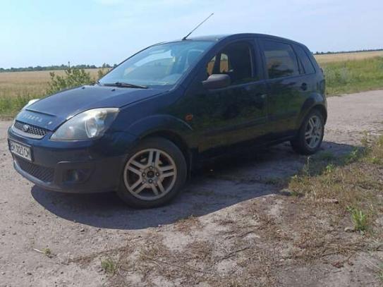 Ford Fiesta                          2006г. в рассрочку