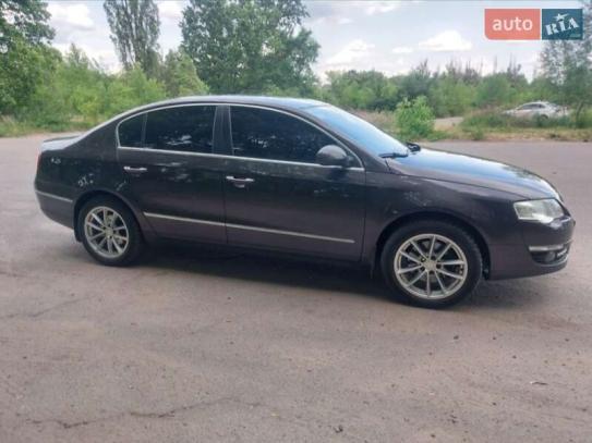 Volkswagen Passat
                          2008г. в рассрочку