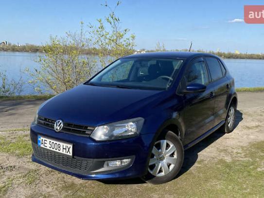 Volkswagen Polo                            2011г. в рассрочку