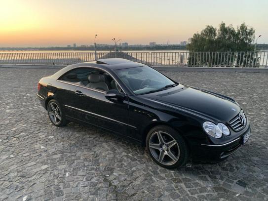 Mercedes-benz Clk серия                       2003г. в рассрочку