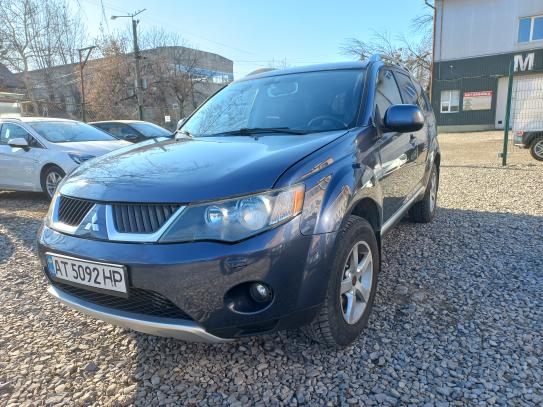 Mitsubishi Outlander
                       2007г. в рассрочку