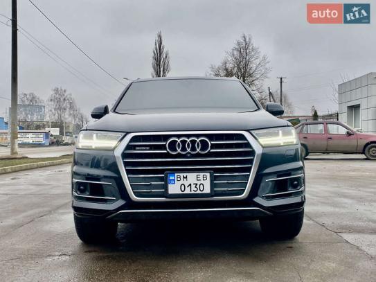 Audi Q7
                              2017г. в рассрочку