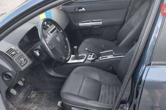 Volvo V50 2009 in Raten