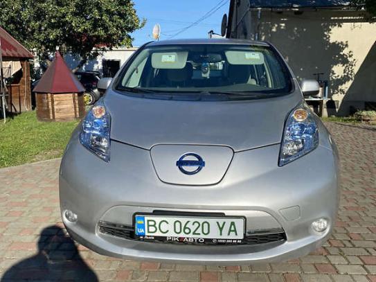 Nissan Leaf
                            2012г. в рассрочку