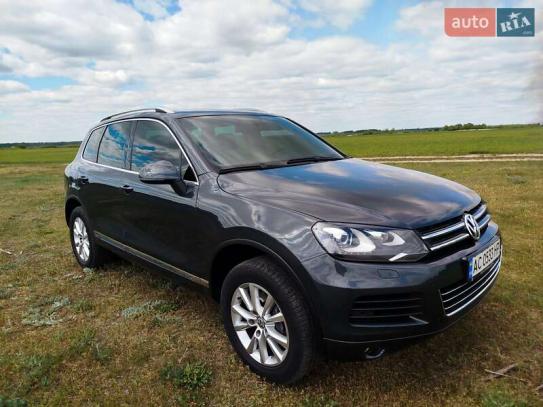 Volkswagen Touareg                         2011г. в рассрочку