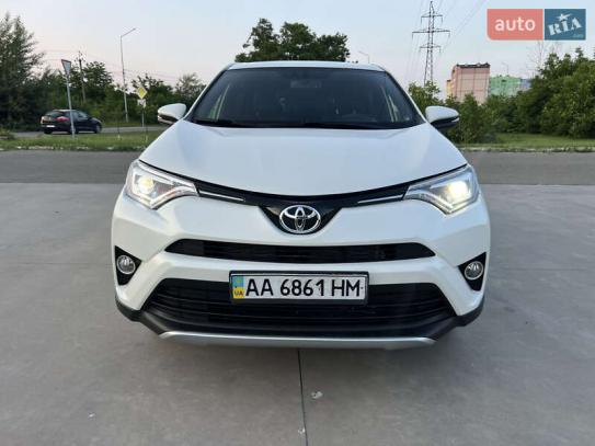 Toyota Rav4 2016г. в рассрочку