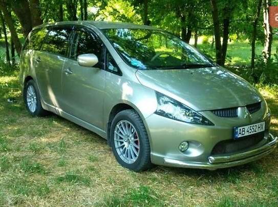 Mitsubishi Grandis
                         2006г. в рассрочку