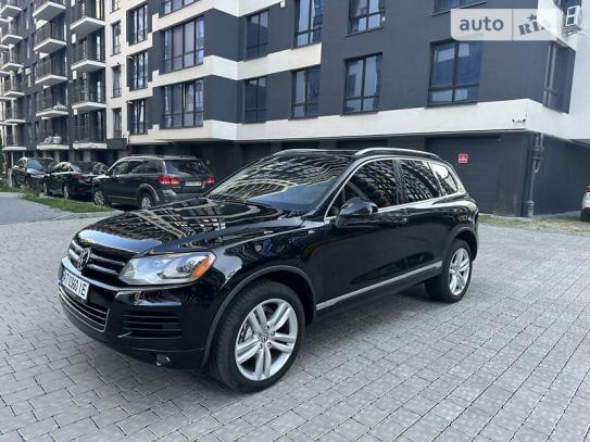 Volkswagen Touareg 2012г. в рассрочку