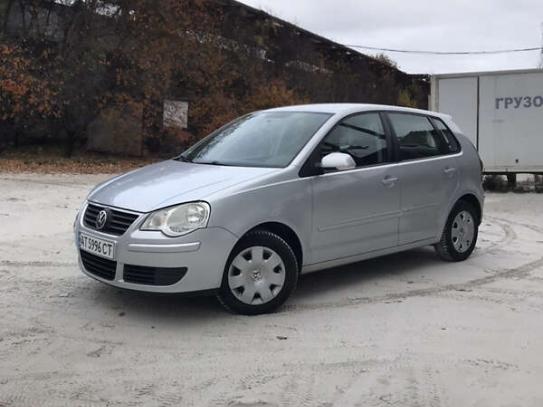 Volkswagen Polo
                            2009г. в рассрочку