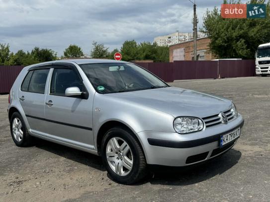 Volkswagen Golf                            2001г. в рассрочку