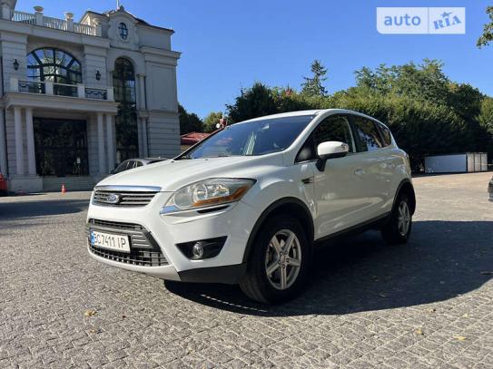 Ford Kuga 2012р. у розстрочку