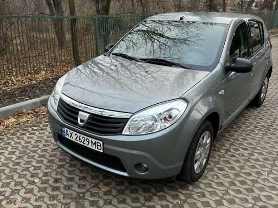 Dacia Sandero
                         2008г. в рассрочку