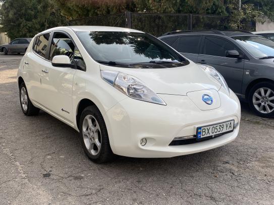 Nissan Leaf 2015р. у розстрочку