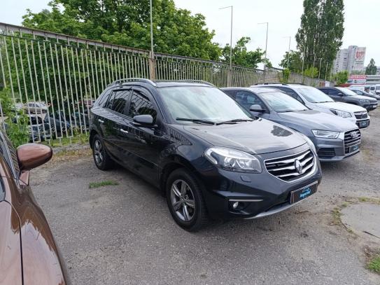 Renault Koleos                          2012г. в рассрочку
