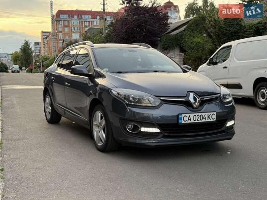 Renault Megane                          2015г. в рассрочку