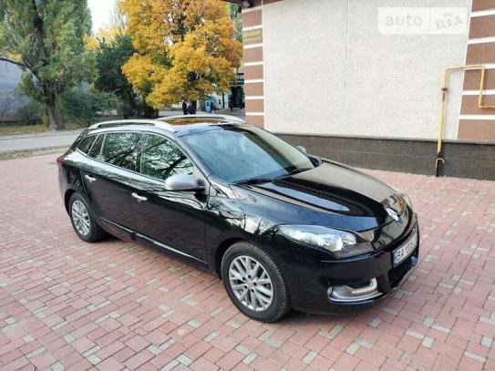 Renault Megane 2013г. в рассрочку