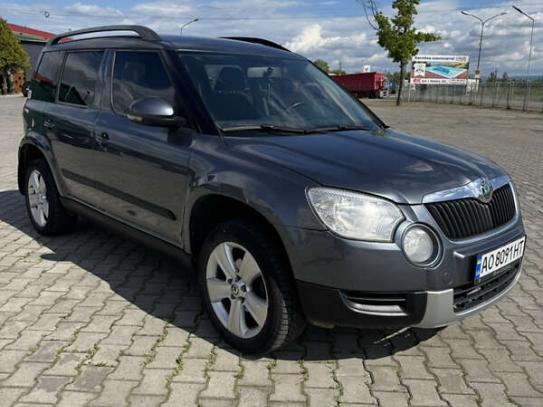 Skoda Yeti                            2009г. в рассрочку