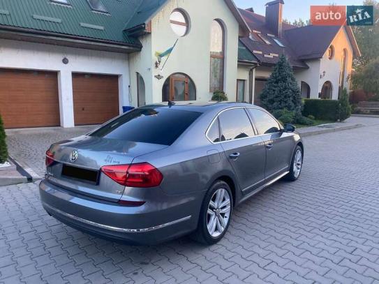 Volkswagen Passat 2015 in Raten