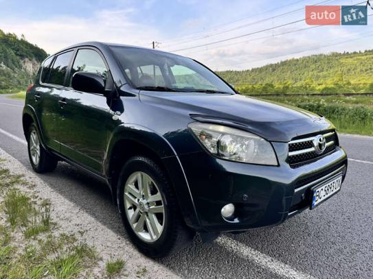 Toyota Rav4                            2006г. в рассрочку