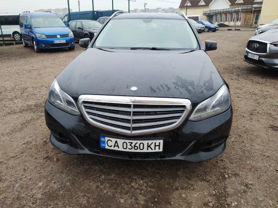 Mercedes-benz E 200 cdi                       2014г. в рассрочку