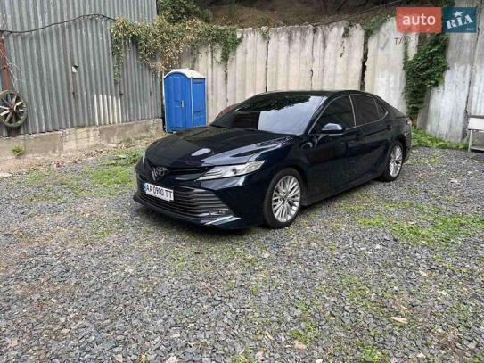 Toyota Camry
                           2017г. в рассрочку