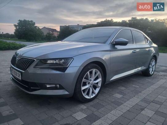 Skoda Superb
                          2018г. в рассрочку