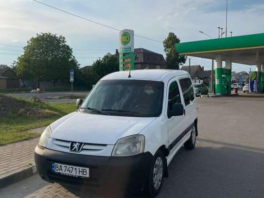Peugeot Partner
                         2003г. в рассрочку