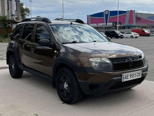 Renault Duster
                          2012г. в рассрочку