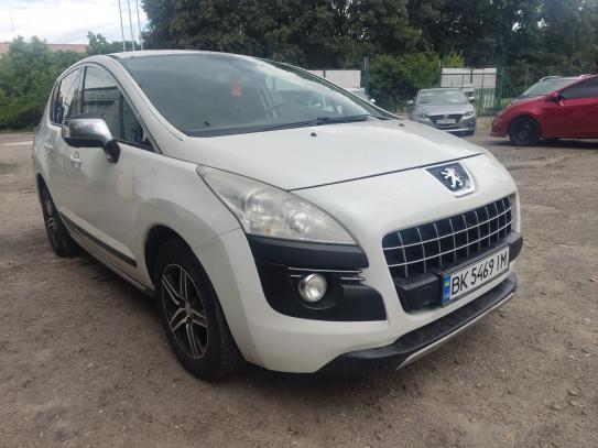 Peugeot 3008                            2011г. в рассрочку