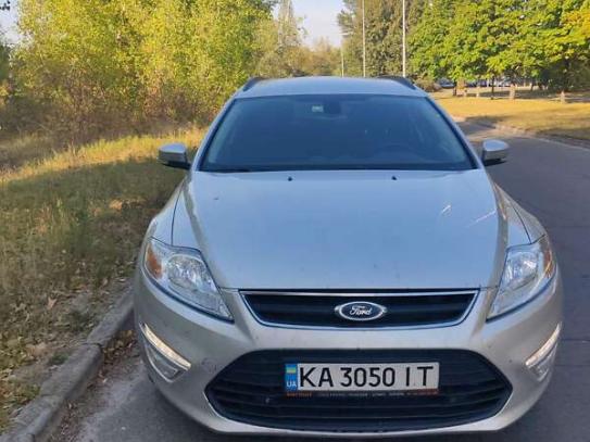 Ford Mondeo 2013г. в рассрочку