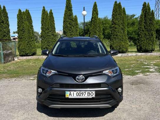 Toyota Rav4                            2017г. в рассрочку