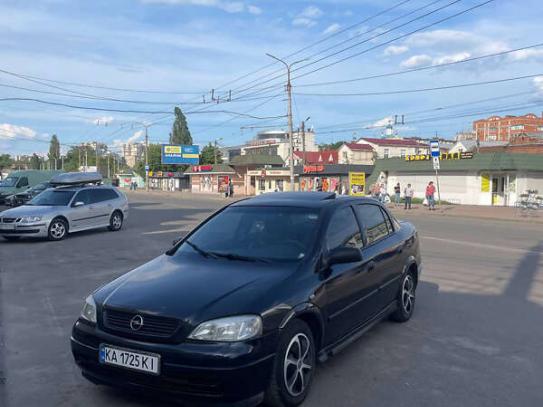 Opel Astra                           2007г. в рассрочку