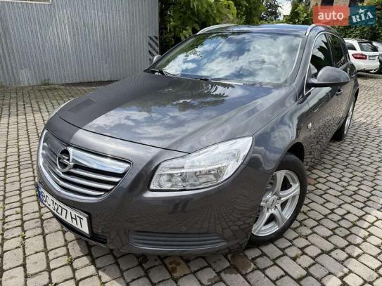 Opel Insignia
                        2010г. в рассрочку