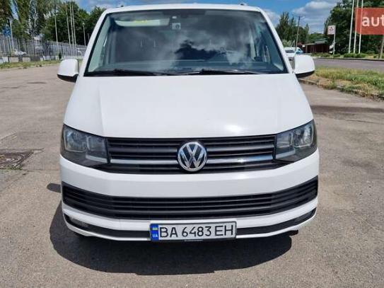 Volkswagen Transporter                     2016г. в рассрочку